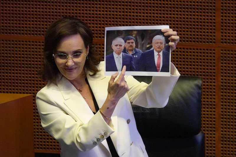 Lilly Téllez