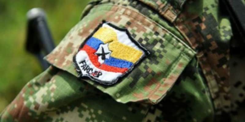 Las Organizaciones Terroristas Extranjeras son grupos designados por el Departamento de Estado de Estados Unidos con el fin de bloquear su financiamiento y limitar su apoyo logístico. Esta medida busca debilitar sus operaciones y restringir sus movimientos internacionales.