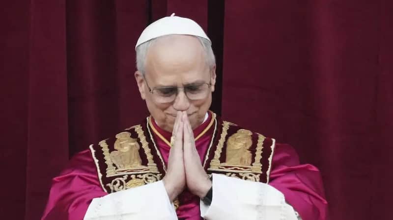 Papa León XIV da su primer mensaje desde la Basílica de San Pedro. Papa León XIV da su primer mensaje desde la Basílica de San Pedro.