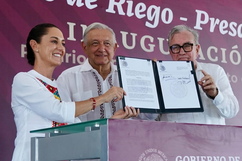 Sheinbaum, AMLO y Rubén Rocha Moya