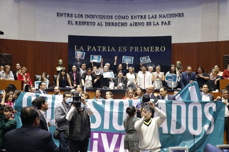 Toma del Senado por el PAN