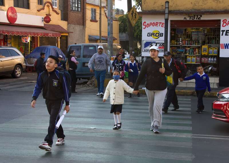 Escuelas de nivel básico se ausentarán de las aulas debido al primer megapuente de marzo. Alumnos de educación básica.