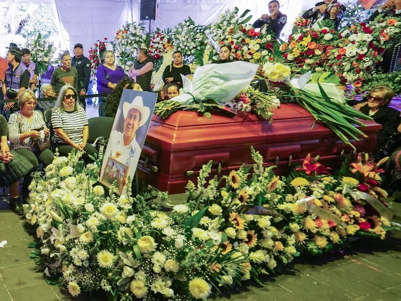 Funeral de Carlos Manzo. Funeral Carlos Manzo