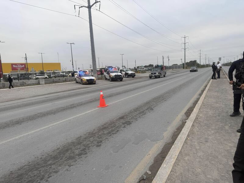 Vigilancia durante el día en la carretera Reynosa-Monterrey