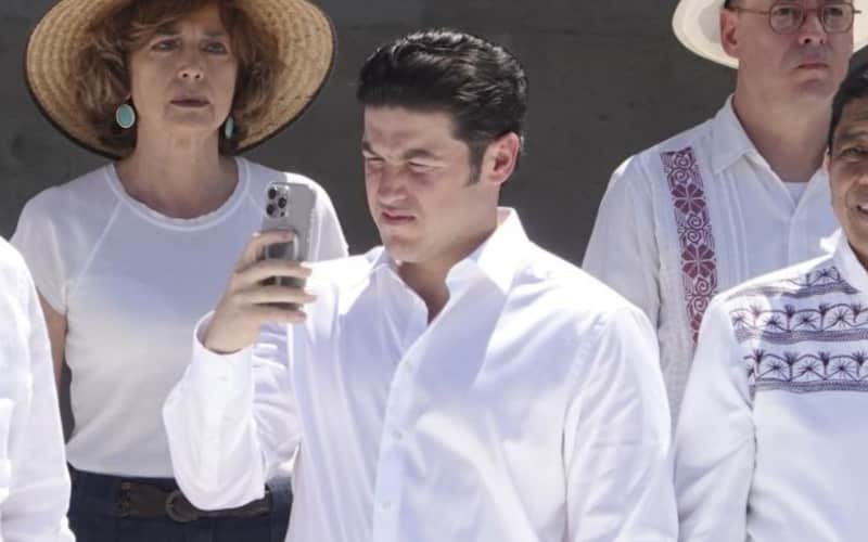 Samuel García es gobernador del estado de Nuevo León por MC El gobernador del estado de Nuevo León, Samuel García
