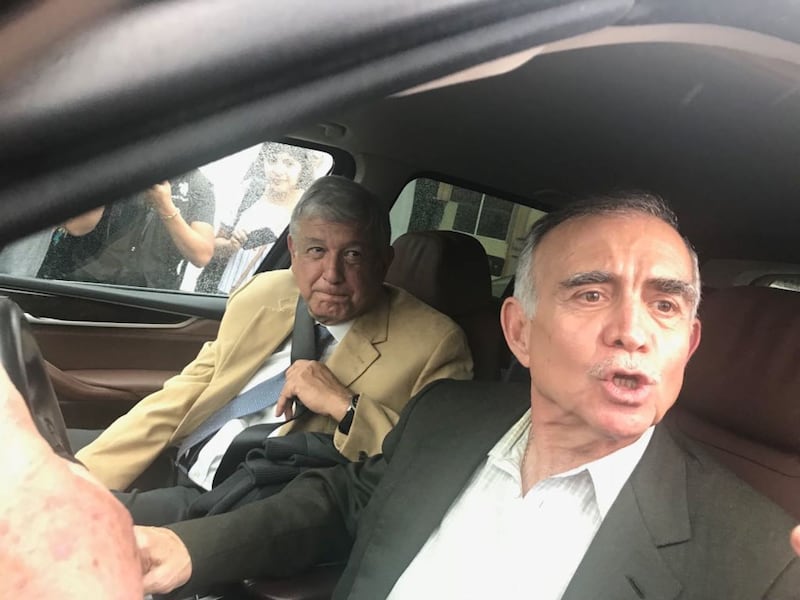 AMLO y Alfonso Romo