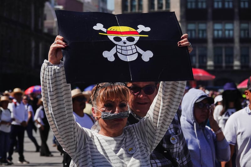 La marcha fue puesta en duda debido a que se vieron más personas mayores que jóvenes Marcha Generación Z