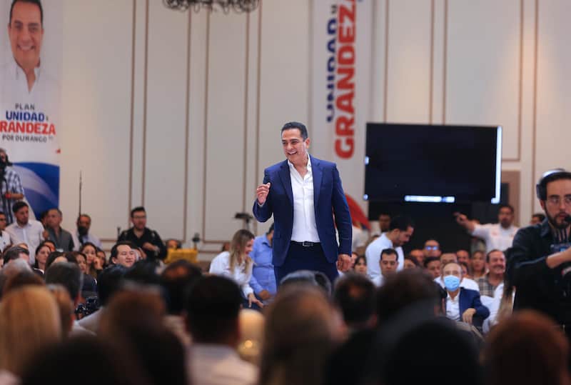 El aspirante de la alianza del PRI y PAN lidera la preferencia del voto El candidato en un evento en campaña