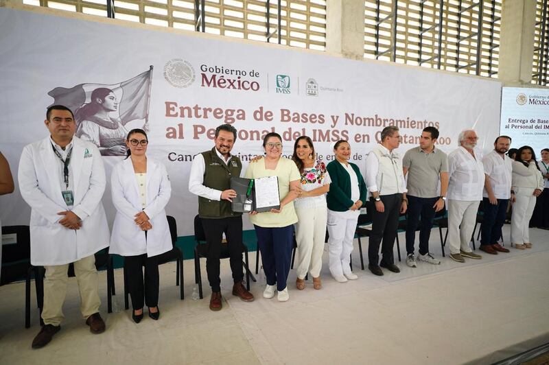 El director general del Seguro Social, Zoé Robledo, subrayó la importancia de recuperar la confianza en lo público, fortalecer a los trabajadores e incrementar la capacidad instalada.