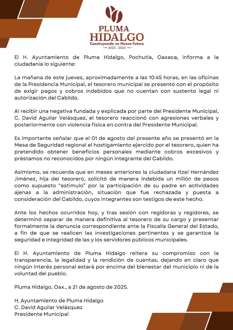 Pluma Hidalgo, ayuntamiento