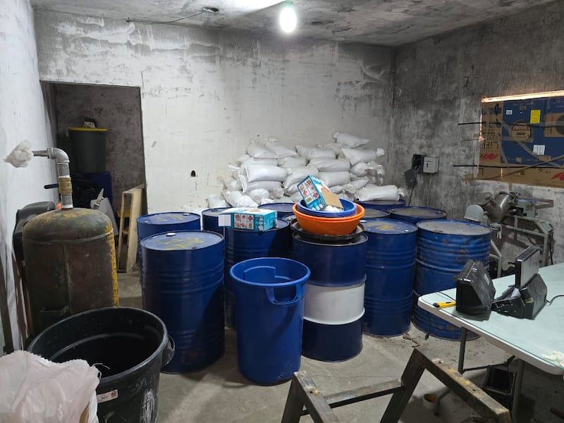 Histórico aseguramiento de metanfetamina en Sinaloa: 4.969 millones de dosis SSPC asegura millones de dosis de narcóticos