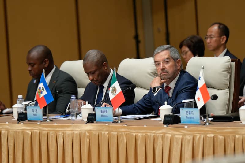 Juan Ramón de la Fuente, canciller de México Juan Ramón de la Fuente, canciller de México, participa en la IV Reunión Ministerial del Foro China-CELAC