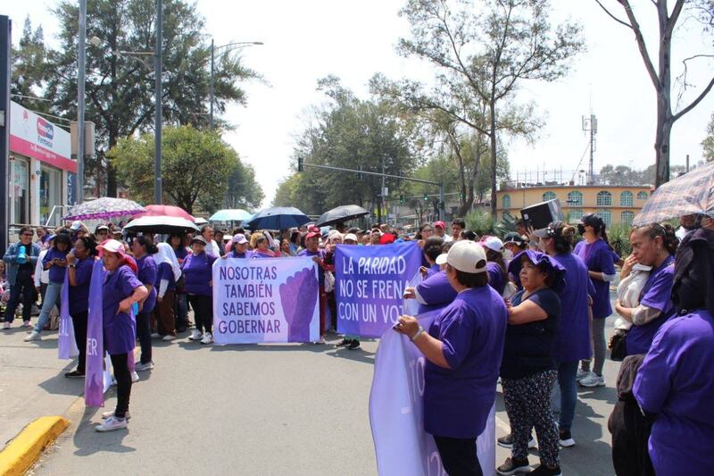 Marcha por la paridad de género en las elecciones 2027