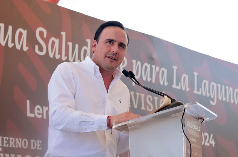 Aprobación Manolo Jiménez en Coahuila
