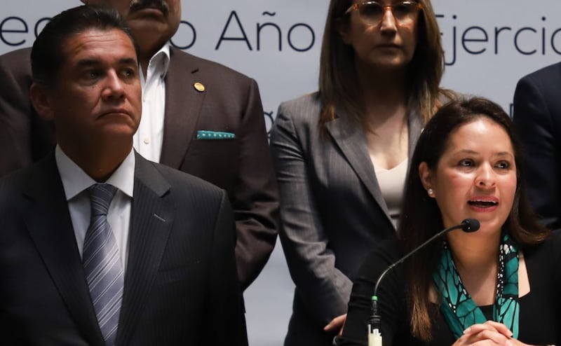 Carlos Puente y Karen Castrejón