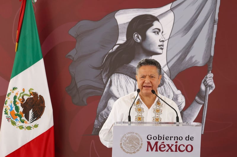 julio-menchaca-hidalgo