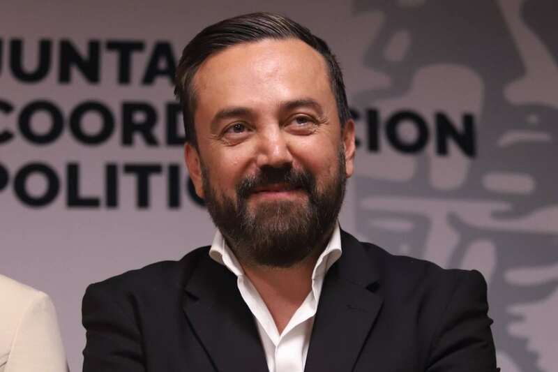 Arturo Ávila, vocero de los diputados de Morena Arturo Ávila, vocero de los diputados de Morena, respondió a Javier Lozano.