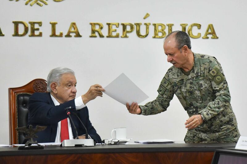 AMLO y Rafael Ojeda