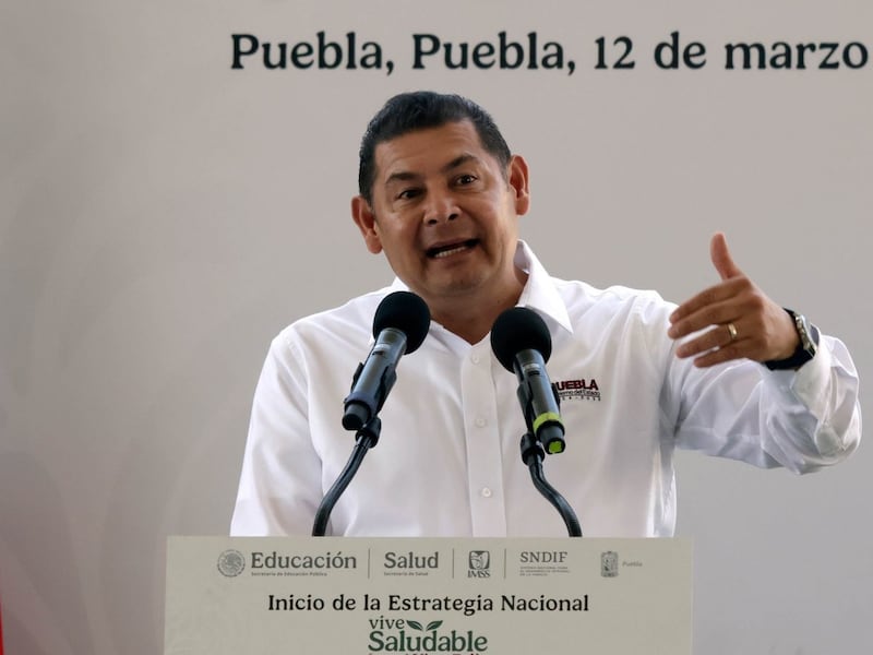 Alejandro Armenta Aprobación