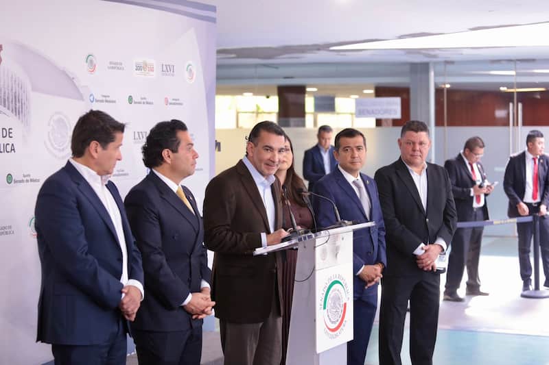 Senadores del Verde, Morena y PAN Senadores del Verde, Morena y PAN