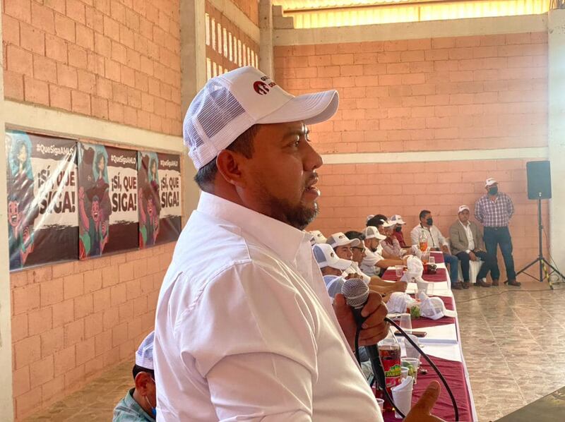 Diputado Roberto Domínguez
