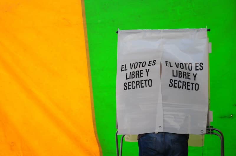 En dos años, Morena podría ganar la gubernatura en BC Casilla de votación