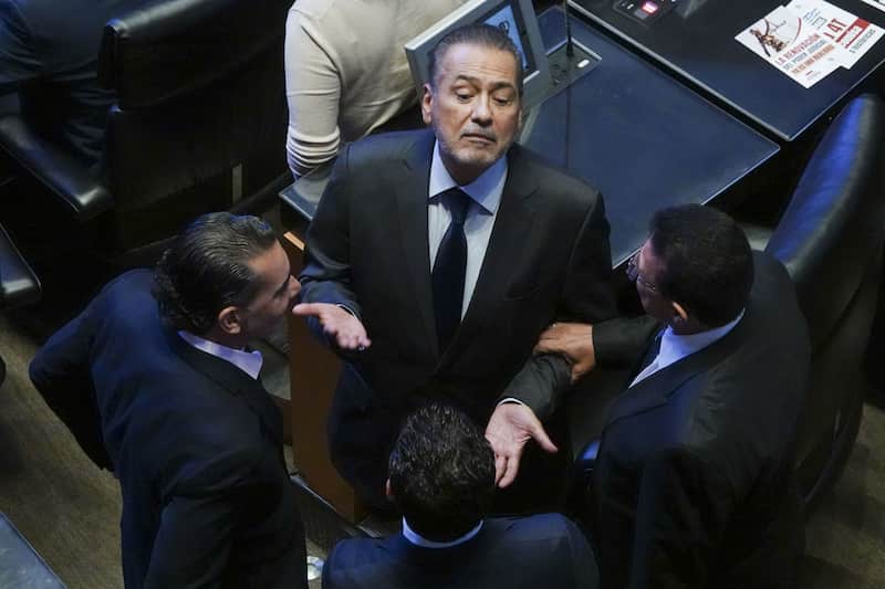 El senador Manlio Fabio Beltrones señaló que la oposición debe apoyar a Claudia Sheinbaum El senador independiente, Manlio Fabio Beltrones