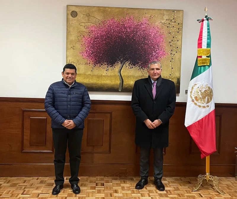 Javier May y Adán Augusto