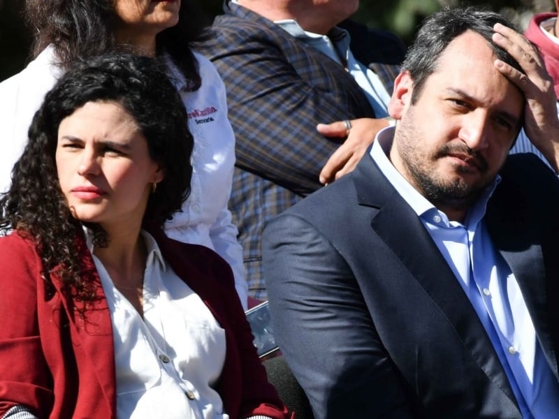 Luisa María Alcalde y Andy López Beltrán