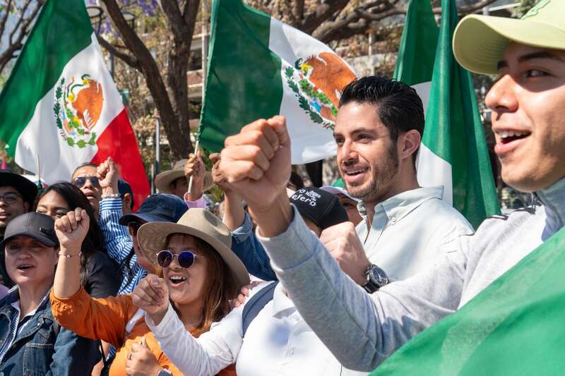 El PVEM estuvo presente en el Zócalo. El PVEM estuvo presente en el Zócalo.