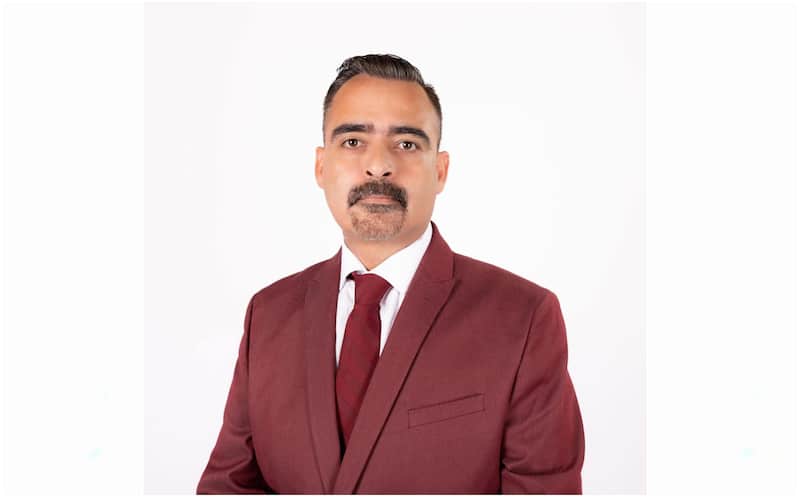 El alcalde de Puerto Peñasco, Óscar Eduardo Castro Castro, buscaría la protección federal para evitar ser arrestado en Sonora, meses después de la revocación de su visa. Imagen de Óscar Eduardo Castro Castro