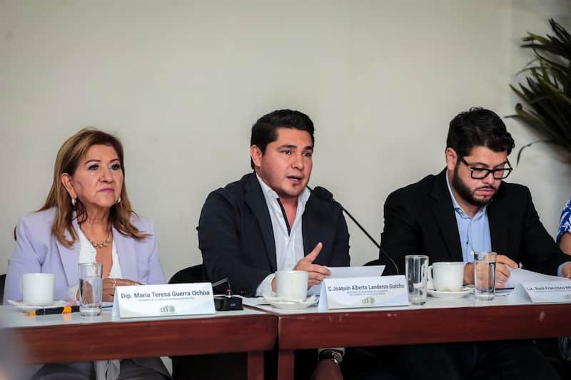 Funcionarios del gobierno de Sinaloa presentaron los avances de Plan Sinaloa en el Congreso del Estado Avanza el Plan Sinaloa en infraestructura