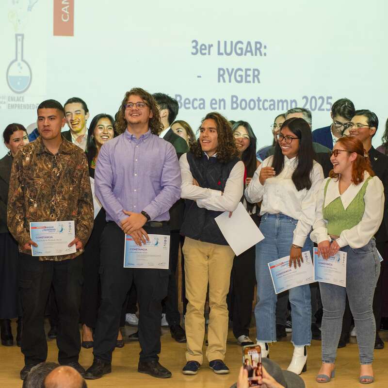 Campamento de Innovación y Emprendimiento Invierno 2025 de la Facultad de Química de la UNAM Más de 50 estudiantes participaron en la clausura del “Campamento de Innovación y Emprendimiento Invierno 2025” de la Facultad de Química.