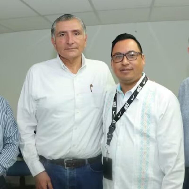 Félix Roel Herrera Antonio y Adán Augusto López Félix Roel y Adán Augusto