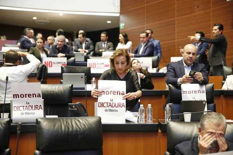 Acusan censura y control de tv radio y redes sociales legisladores de la oposición muestran su rechazo a la iniciativa de la presidenta