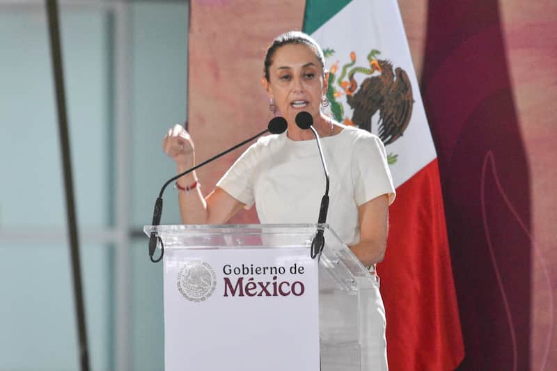 La presidenta Claudia Sheinbaum ha estado en la mira de medios internacionales Medios extranjeros la han señalado como la mujer más poderosa