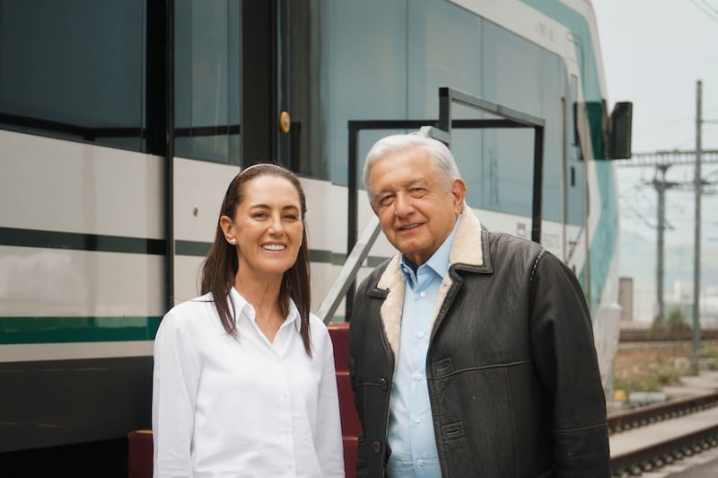 Aprobación Sheinbaum y AMLO