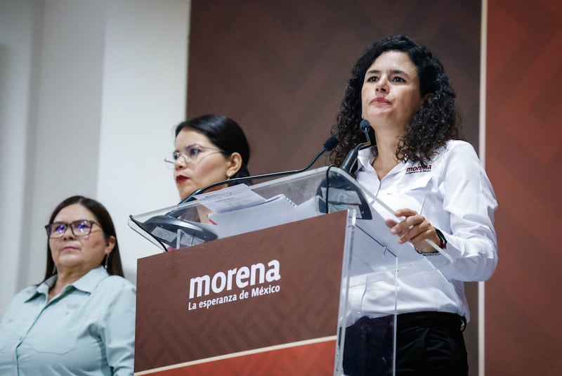 Luisa María Alcalde