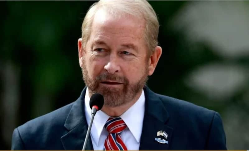 Ronald Johnson, próximo embajador de EUA en México Fernández Noroña advirtió a Ronald Johnson que el embajador no podrá entrometerse en asuntos internos de México.
