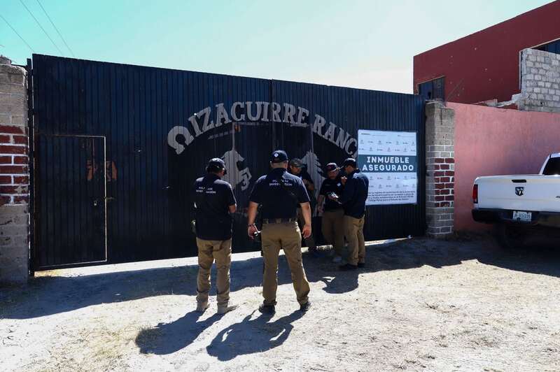 Rancho Izaguirre, Teuchitlán, Jalisco La Fiscalía del Estado de Jalisco realizó una jornada de trabajo junto con integrantes del colectivo Guerreros Buscadores de Jalisco el 13 de marzo de 2025 en el Rancho Izaguirre