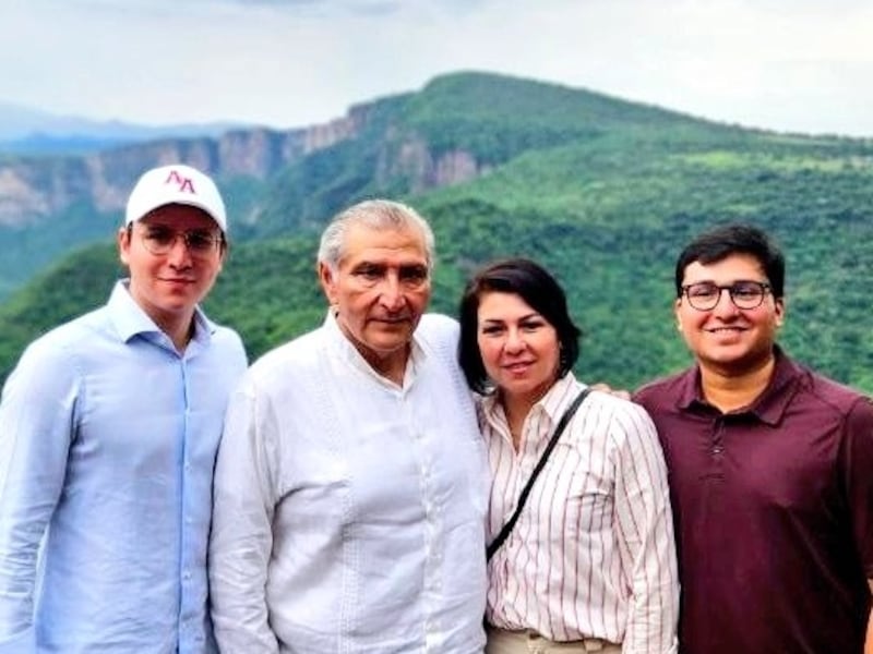 Familia de Adán Augusto