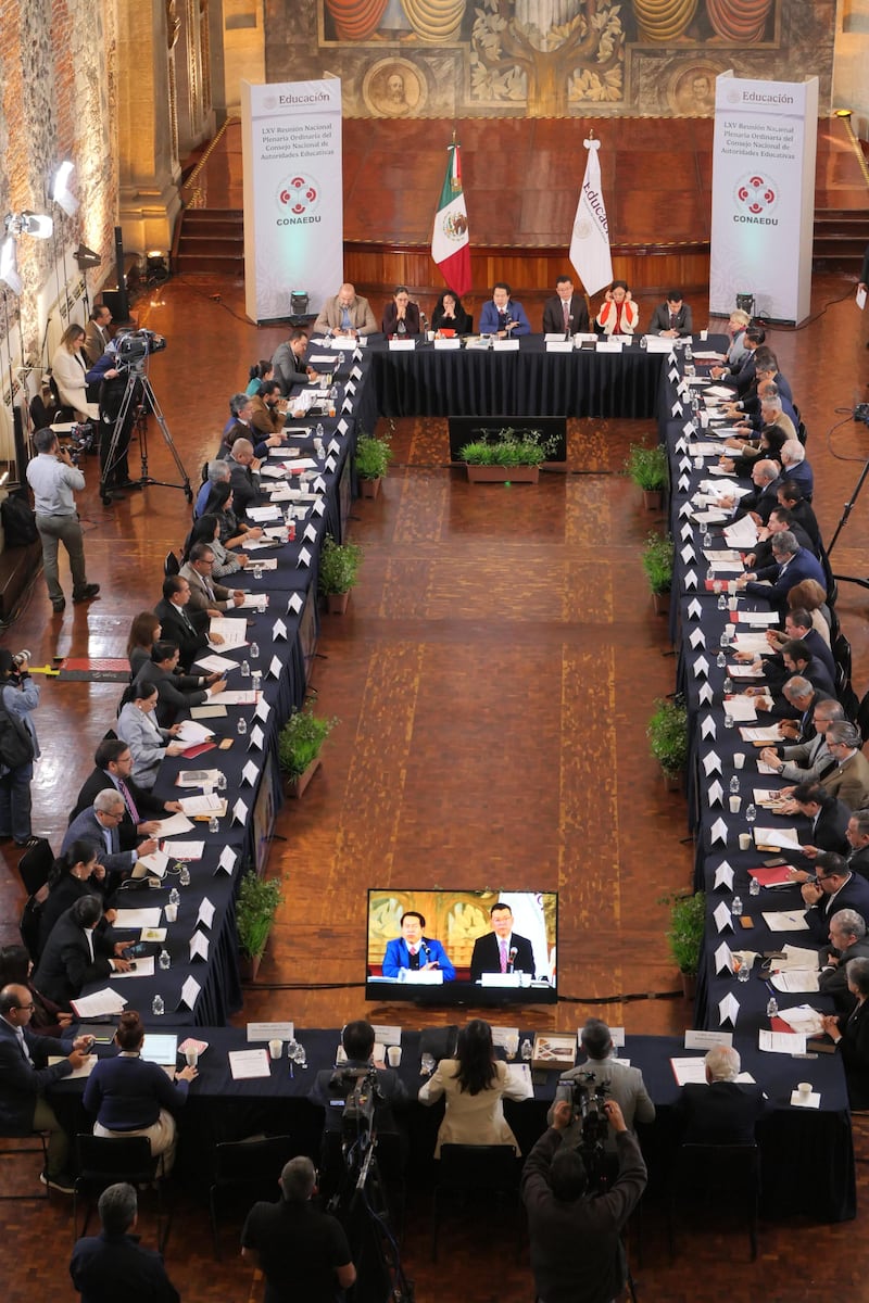 El titular de la SEP encabezó la LXV Reunión del Consejo Nacional de Autoridades Educativas Reunión Conaedu