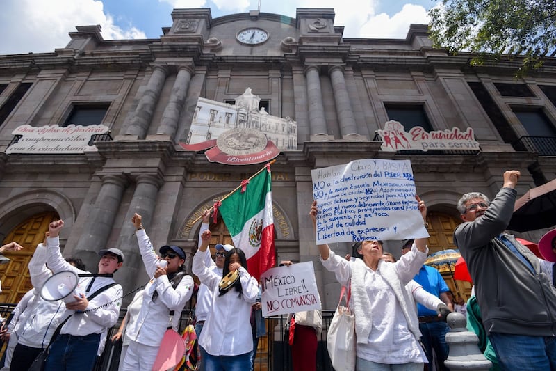 Manifestaciones contra elección judicial. Elección Poder Judicial