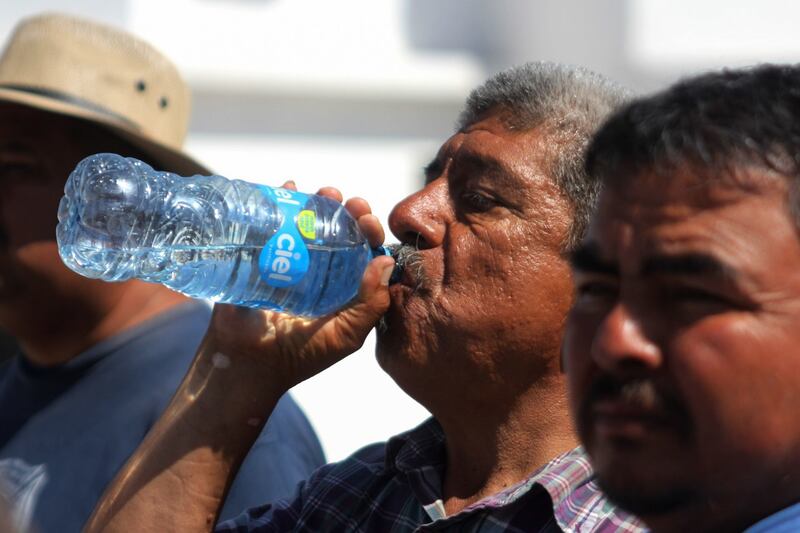 Agua embotellada