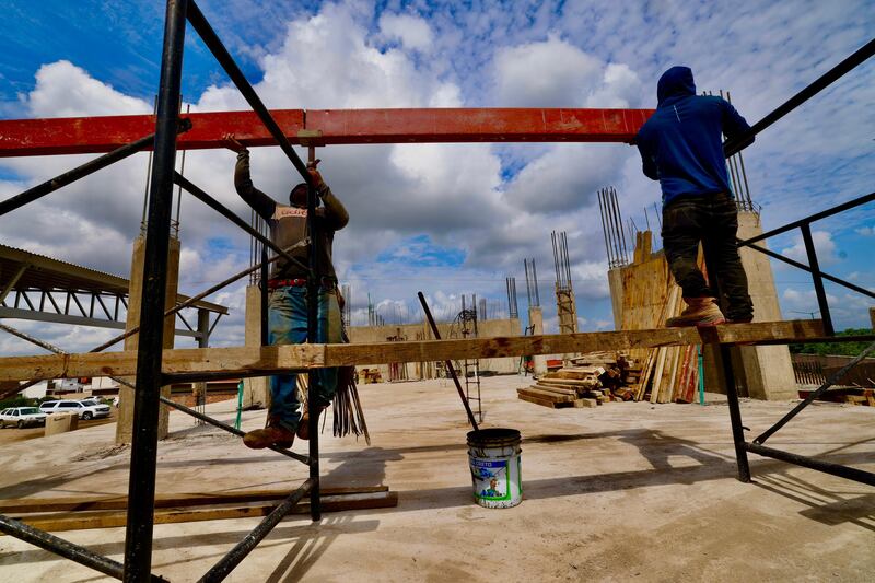 Construcción de escuela