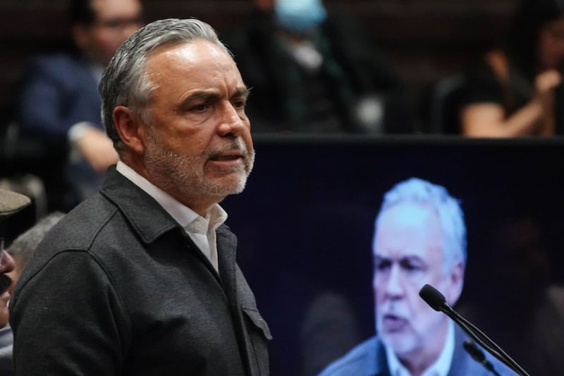 CIUDAD DE MÉXICO, CIUDAD DE MÉXICO, 26MARZO2025.- El diputado diputado morenista Alfonso Ramírez Cuellar presentó una iniciativa para la eliminación del fuero legislativo durante la sesión ordinaria en la Cámara de Diputados
FOTO: GALO CAÑAS/CUARTOSCURO.COM Alfonso Ramírez Cuéllar
