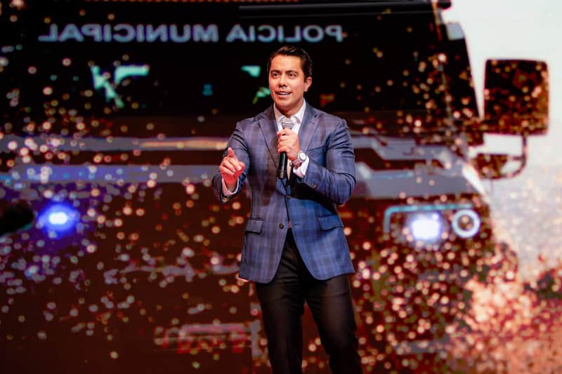 El alcalde de Querétaro, Felifer Macías, reafirmó su compromiso por mantener un municipio con orden, desarrollo y seguridad para todas las familias. Imagen de Felifer Macías