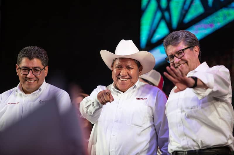Saúl, David y Ricardo Monreal. Los hermanos Monreal en un evento partidista.