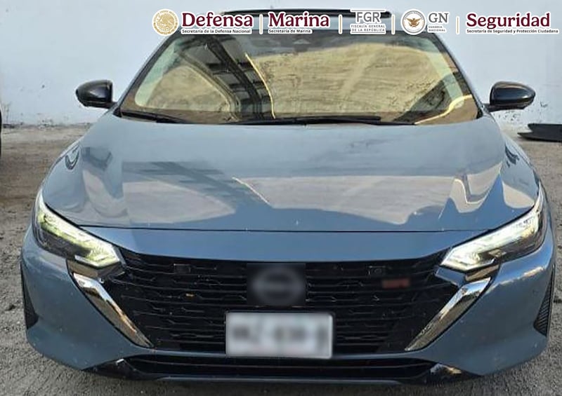 Vehículo con reporte de robo. Vehículo Asegurado