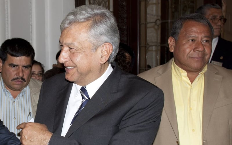 AMLO y Audomaro Martínez
